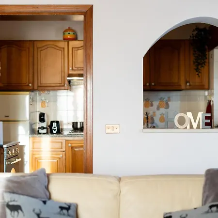 Lhousing -giardino Con Bbq E Garage Apartament *