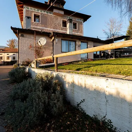 5 Minuti Da Asiago - Garage E Bbq