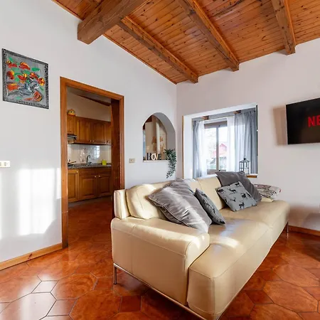 Apartament Lhousing -giardino Con Bbq E Garage