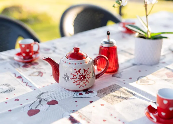 Lhousing -giardino Con Bbq E Garage