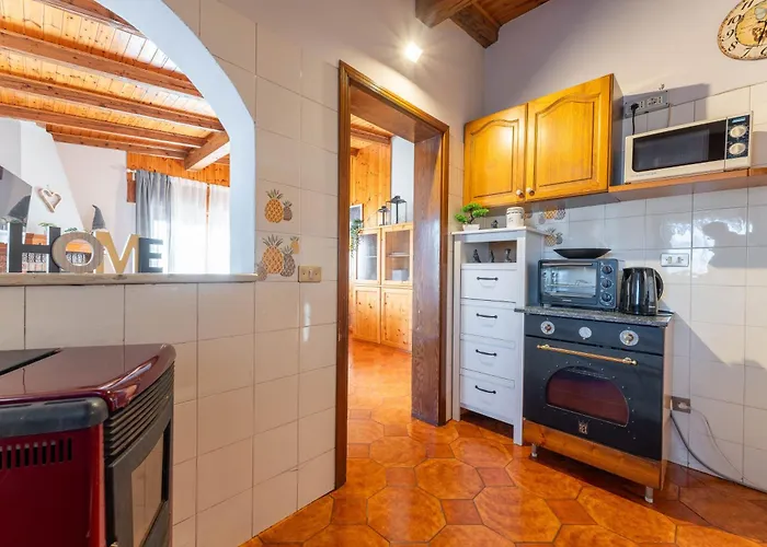 Lhousing -giardino Con Bbq E Garage Апартаменты Роана