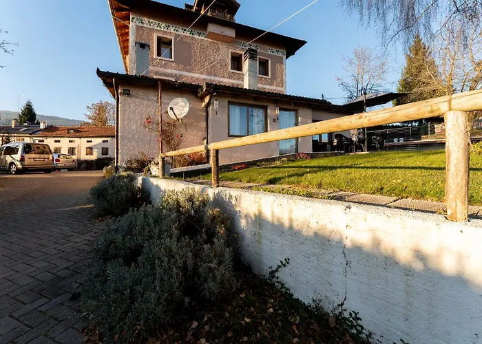 5 Minuti Da Asiago - Garage E Bbq
